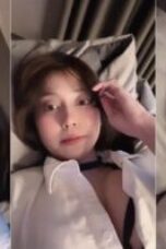 Nonton Film Sleep Call Risa Tjan Belahan Toket Kemeja Putih Instagram Terbaru